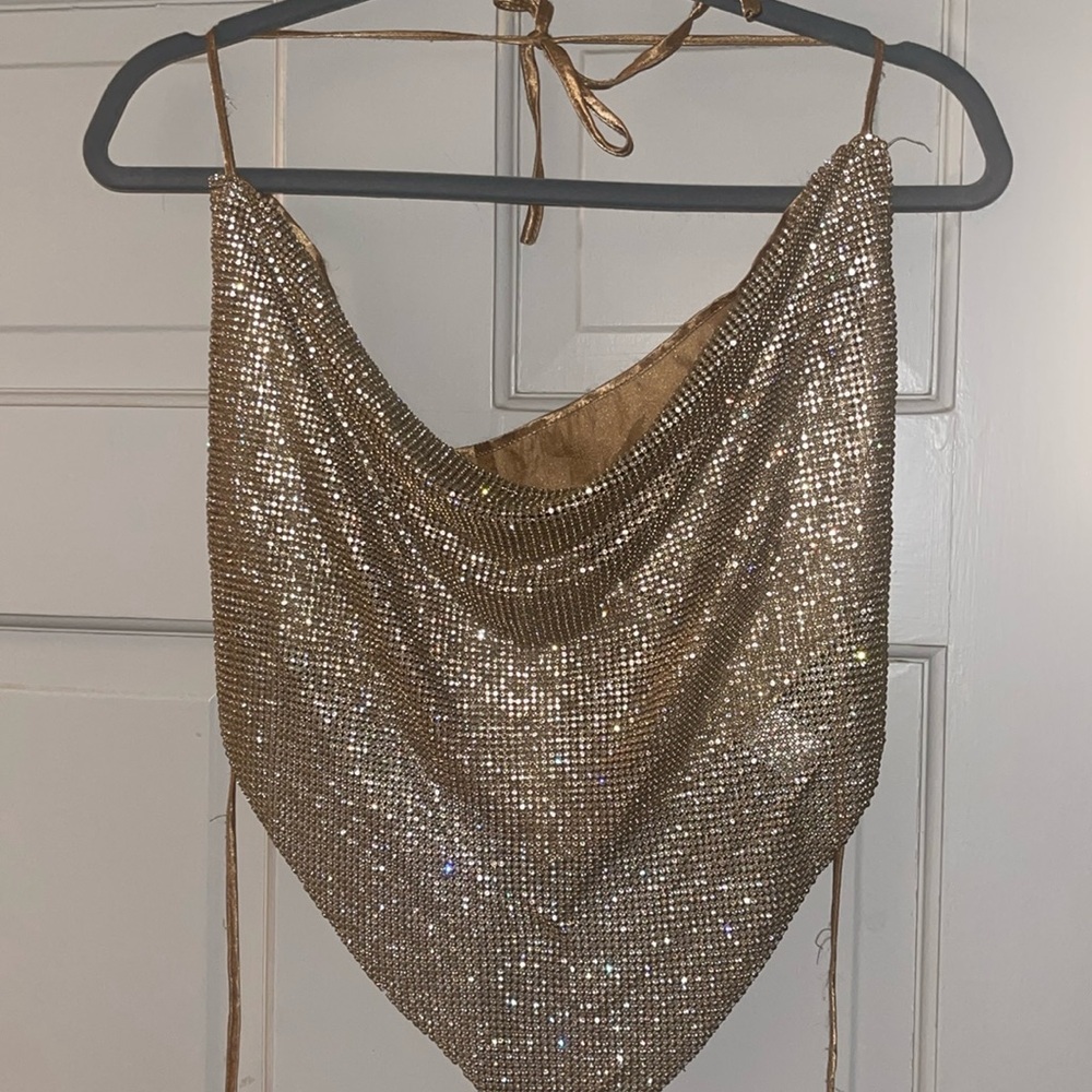 🌸 Spring Sale 🌸 Fashion Nova Rhinestone Halter Handkerchief Top